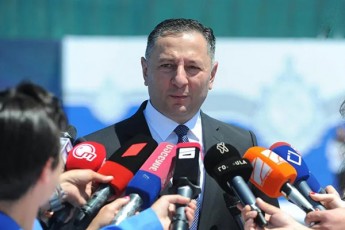 vaxtang-gomelauri-Tqves-rom-viTom-gomelaurma-gasca-brZaneba-Jurnalistebi-scemon---ukacravad-es-xom-idiotizmia