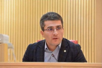 mamuka-mdinaraZe-Zalian-cudi-precedentia-rodesac-zRvari-iSleba-Jurnalistur-saqmianobasa-da-politikur-aqtivobas-Soris