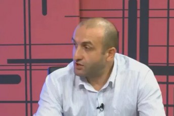 iago-xviCia-qarTuli-ocneba-sworad-iqceva-rom-Tavis-yvelaze-Zlier-kandidats-mTavar-sabrZolo-adgilas-ayenebs---kalaZe-am-arCevnebze-bevri-sxvadasxva-mizezis-gamo-aris-favoriti