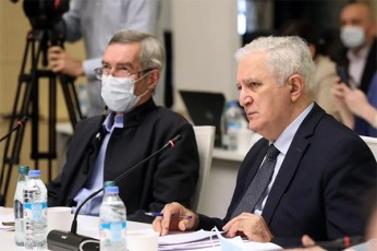 amiran-gamyreliZe-imis-nacvlad-rom-wavideT-qorwilSi-da-sxva-sufraze-wavideT-da-avicraT---unda-gaviTavisoT-rom-cecxls-veTamaSebiT