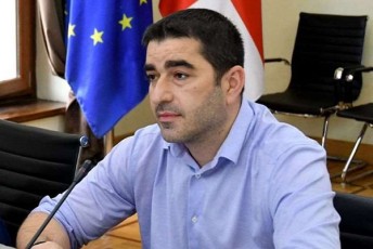Salva-papuaSvili-Cveni-oponentebi-safuZvels-imzadeben-imisTvis-rom-2-oqtombris-arCevnebze-garkveuli-destruqcia-hqondeT