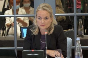 viola-fon-kramoni-nacionaluri-moZraobis-arakonstruqciulma-qmedebebma-qarTul-ocnebas-sakmaod-xelsayreli-qveteqsti-misca