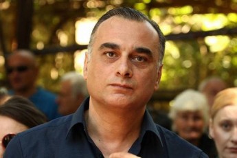 zaal-udumaSvili--nacionaluri-moZraoba-jer-vrCebiT-parlamentSi