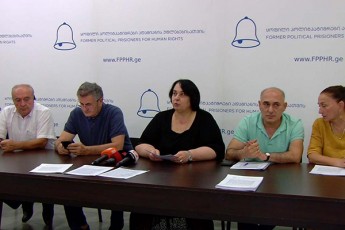nana-kakabaZe-ocnebis-mxridan-miSelis-dokumentis-anulirebaze-xelisuflebam-rogorc-iqna-miiRo-Rirseuli-gadawyvetileba