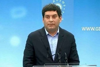beqa-daviTuliani-es-kvlevebi-yovelTvis-aris-mikerZoebuli-da-arasdros-ar-asaxavs-im-suraTs-ra-realobasac-amomrCeveli-aZlevs-xmas