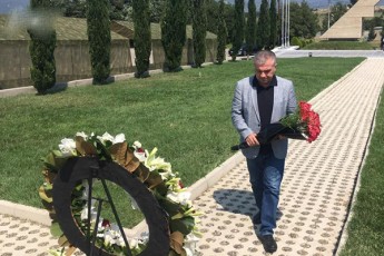 daviT-baqraZe-dRes-aris-didi-pasuxismgeblobis-dRe-is-saqme-romelsac-Cveni-gmirebi-Seewirnen-jer-ar-dasrulebula-saqarTvelo-jer-kidev-okupirebulia