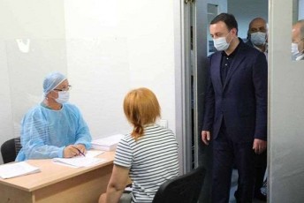 irakli-RaribaSvili-TeTriwyaros-municipalitetSi-vaqcinacias-gaecno