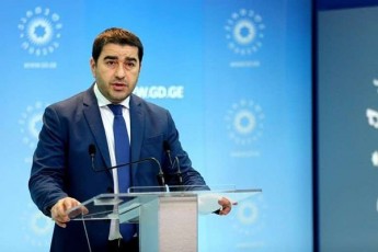 Salva-papuaSvili-kvlevebis-Sedegebi-adasturebs-rom-qarTul-ocnebas-aqvs-samjer-meti-mxardaWera-vidre-nacionalur-moZraobas