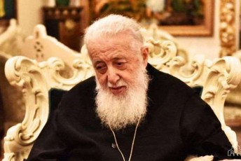 ilia-meore-yvela-eklesia-monasters-kurTxeva-eZleva-sitkboebis-miRebisTvis-gamoyenebuli-iyos-erTjeradi-Wiqebi