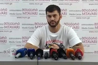 Ziudoisti-avTandil-WrikiSvili-mTlianad-sportuli-samyaro-zurab-zviadauris-gverdiT-dgas---momxdars-Zalian-ganicdis-iseT-dReSia-faqtobrivad-Zlivs-dadis
