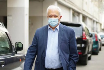 amiran-gamyreliZe-yvela-imediT-SevcqeriT-rom-am-wlis-bolos-SesaZloa-gamoCndes-koronavirusis-samkurnalod-erTi-an-ramdenime-wamali