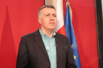 sergo-CixlaZe-30-agvistos-gaigebT-ra-konfiguraciiT-visTan-erTad-warvdgebiT-arCevnebze
