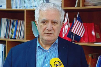 amiran-gamyreliZe-Tu-dadebiTobis-maCvenebeli-Camova-4-ze-qvemoT-skolis-personalis-80-ki-aicreba-gavcemT-rekomendacias-skolebSi-swavlis-dawyebis-Sesaxeb