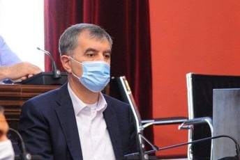 sozar-subari-saocaria-rom-qarTulma-opoziciam-daikava-kovidis-mxare-da-yvelafers-akeTebs-imisTvis-rom-es-tragedia-gamoiyenos-areulobisTvis