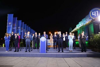 kaxa-kalaZe-arCevnebs-pirvelive-turSi-gamarjvebiT-davasrulebT