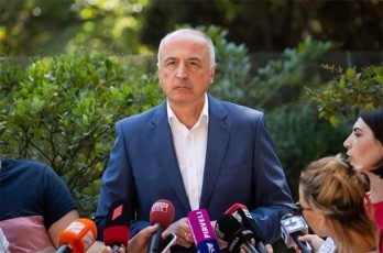 badri-jafariZe-gaxariasa-da-RaribaSvils-kobaxiZesa-da-gaxarias-Soris-brZola-es-aris-biZina-ivaniSvilis-mzis-qveS-adgilis-mopovebisTvis-brZola