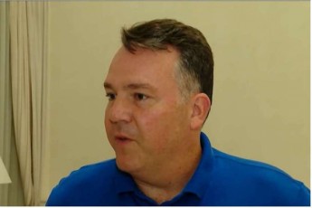 kongresmeni-aleqs-muni-saqarTvelo-win-miiwevs-arCevnebisa-da-demokratiuli-mTavrobis-formirebis-mimarTulebiT