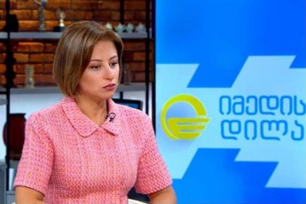 ekaterine-tikaraZe-60-wels-gadacilebulTa-asakobriv-jgufSi-vaqcina-efeqturia