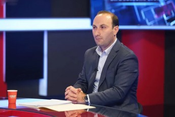 anri-oxanaSvili-melias-warmodgena-Tu-aqvs-ras-niSnavs-aRsareba-an-ziareba---cinizmia-rom-nacmoZraoba-da-miSa-saakaSvili-gvevlinebian-eklesiis-da-aRsarebis-saidumlos-damcvelad