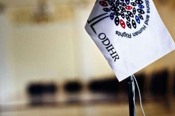 euToodiri-sadamkvirveblo-misiasTan-saubarSi-gamokiTxulebi-politikur-landSafts-aRweren-rogorc-uaRresad-polarizebuls-diskurss---rogorc-agresiuls