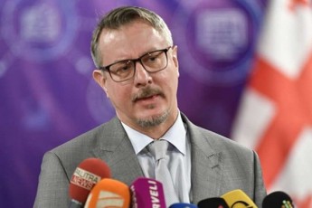 karl-harceli-Cven-ar-migvaCnia-bunebrivad-rom-saqarTvelos-msgavsi-axlo-megobari-da-partniori-Cven-winaaRmdeg-amgvar-saqmianobaSi-iqneboda-CarTuli