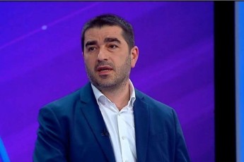 Salva-papuaSvili-im-pirobebSi-roca-mediis-mxridan-xdeba-Canawerebis-sakiTxiT-aJitireba-ganmartebebs-vaZlevT-maT-Soris-dasavlel-partniorebsac