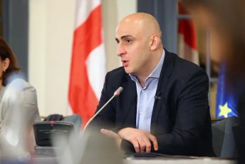nika-melias-gancxadebiT-TbilisSi-meore-turi-gansazRvravs-vin-iqneba-meri-Tumca-pirvel-turSi-opozicia-sakrebuloSi-umravlesobiT-iqneba-warmodgenili