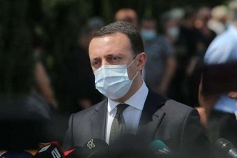premieri-guSin-vixileT-klasikuri-dezinformacia-TiTqos-raRac-safrTxe-emuqreboda-uvizo-reJims-samwuxarod-es-aris-opoziciis-xelwera-da-maTi-saxe