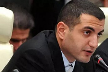 daviT-kezeraSvili-saxezea-formulas-daxurvis-ganzraxva---arCevnebSi-mosalodneli-fiaskos-SiSiT-daiwyo-axali-talRa-kritikul-mediaze