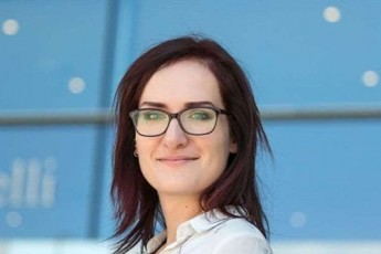 marketa-gregorova-saakaSvilis-mrCeveli-rom-vyofiliyavi-aucileblad-vetyodi-Camosuliyo-nebismier-sxva-dros-rodesac-ar-elian-Tu-namdvilad-surs-qveynis-daxmareba