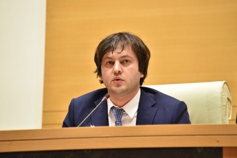 irakli-kobaxiZe-mixeil-saakaSvilis-daWeraze-9-wlis-Tavze-rogorc-iqna-aRsrulda-kanoni-da-aRsrulda-samarTlianoba