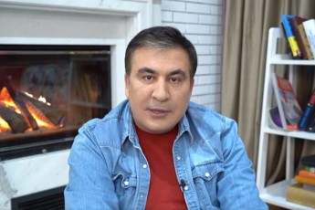 mixeil-saakaSvili-ukrainis-prezidents-weriliT-mimarTavs