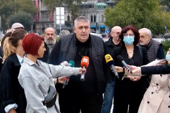 dRes-1400-saaTze-yofili-politpatimrebisa-da-msxverplTa-ojaxebis-wevrebis-organizebiT-rusTavis-me-12-sasjelaRsrulebis-dawesebulebasTan-aqcia-gaimarTeba