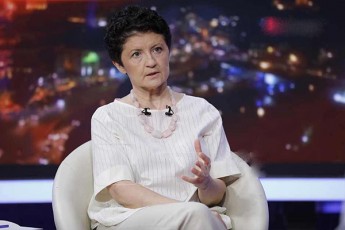 Tea-wulukiani-Cveni-mmarTvelobiTac-bevria-imedgacruebuli-magram-ar-varT-is-Zala-romelic-borotebiT-cecxliT-da-maxviliT-marTavs-humanuri-Zala-varT