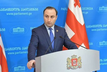 anri-oxanaSvili-nacebis-reJimi-Seexo-yvelas-vinc-maTsaviT-ar-fiqrobda-es-moZalade-jgufebi-isev-aq-arian-ubralod-rebrendirebulni-melia-xoStaria-girCi-jafariZeTi