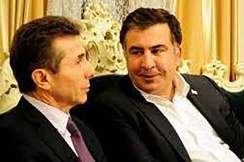 mixeil-saakaSvili-biZina-ivaniSvils-mimarTavs