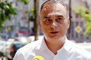 zaal-udumaSvili-IPSOS-is-kvlevis-avtorebisgan-movismineT-rom-kvlevis-procesSic-nika-melias-reitingi-yoveldRiurad-izrdeboda