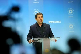 Ipsos-is-kvlevebiT-manipulireba---Salva-papuaSvili-skandalur-informacias-asajaroebs