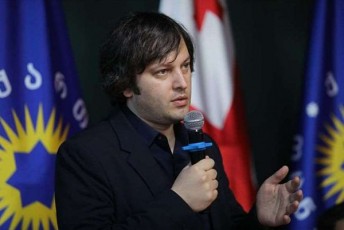 irakli-kobaxiZe-evroparlamentarebTan-saakaSvilze-saerTod-ar-gvisaubria