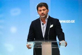 kaxa-kalaZe-midiT-arCevnebze-raTa-qveyanaSi-sabolood-daisadguros-mSvidobam-da-kari-gavuxsnaT-momavlis-rwmenaze-orientirebul-politikas