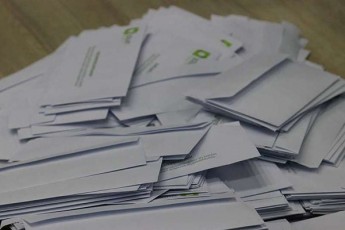 cesko-s-pirveladi-monacemebiT-kaxa-kalaZes-5596-procenti-aqvs-xolo-nikanor-melias-4404-procenti