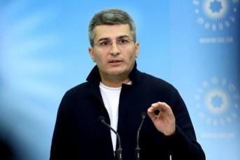 mamuka-mdinaraZe-xmebis-gadaTvlas-Sedegebi-ar-Seucvlia-arc-romelime-ubnis-da-miT-umetes-arc-romelime-olqis-doneze