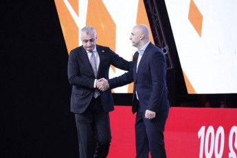 xazaraZe-melias-da-melia-xazaraZis-nacvlad