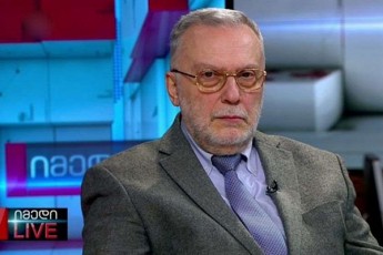 lado-papava-politikosebis-Zala-da-resursi-aris-xalxi---qarTuli-sazogadoebis-absolutur-umravlesobas-namdvilad-ar-aqvs-revoluciis-mowyobis-survili