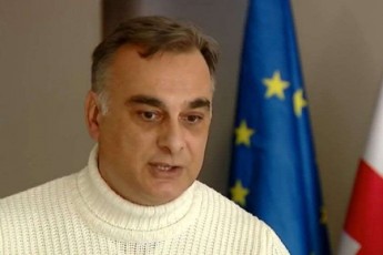 zaal-udumaSvili-acxadebs-rom-gldanis-cixe-jojoxeTia
