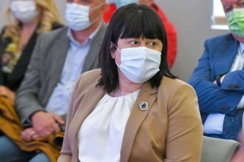 Tamar-gabunia-gldanis-me-18-samkurnalo-dawesebulebaze-es-klinika-maRalteqnologiuri-SesaZleblobebiT-aRWurvili-ar-aris-da-SesaZlebelia-daxmareba-dasWirdeT