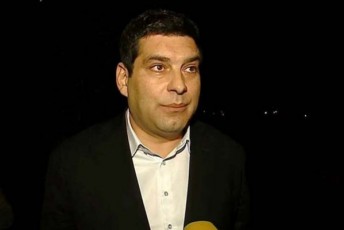 mixeil-saakaSvili-samoqalaqo-klinikaSi-rom-dagvewvina-da-misuliyo-oraskaciani-misi-gamwarebuli-adamianebis-jgufi-da-eginebinaT-fanjridan-esec-xom-misi-wameba-iqneboda
