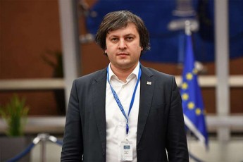 irakli-kobaxiZe-an-es-adamianebi-aRiareben-rom-saqarTvelo-aris-saxelmwifo-da-saxelmwifoSi-kanoni-unda-kanonobdes-an-Cven-mogviwevs-maT-vuwodoT-kriminalebis-mfarvelebi