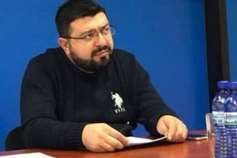 dito-samxaraZe-xalxs-Tavi-daanebeT-Tqve-yvelaferze-wamsvlelo-naZirlebo-isedac-aTobiT-adamiani-gvikvdeba-dReSi-da-xelovnurad-rom-daamatebT-kidev-gapatiebT-vinme-Tu-ra-ggoniaT