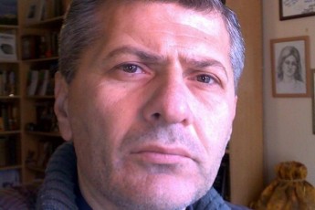 rac-unda-kritikulad-viyo-ganwyobili-moqmedi-xelisuflebis-mimarT-misi-daSantaJeba-aris-saxelmwifos-daSantaJebis-mcdeloba-aseT-dros-calsaxad-viziareb-xelisuflebis-pozicias